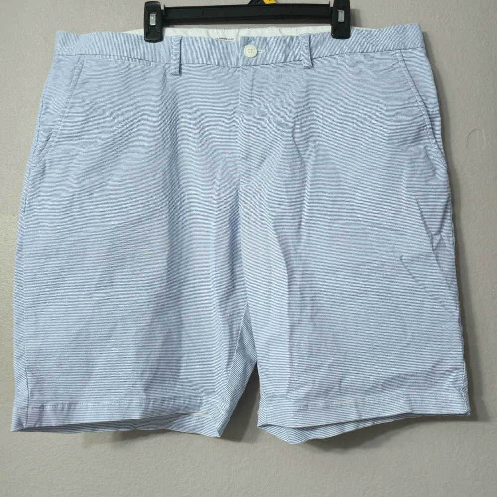 Old Navy Ultimate Slim Chino Shorts Mens 40 Blue White Micro Stripe Cotton